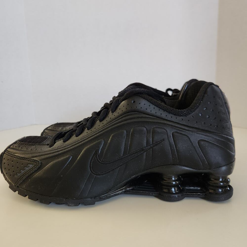 Nike Women's Shox R4 Trainers, Black Black Max Orange 000, 7 US - Picture 4 of 10